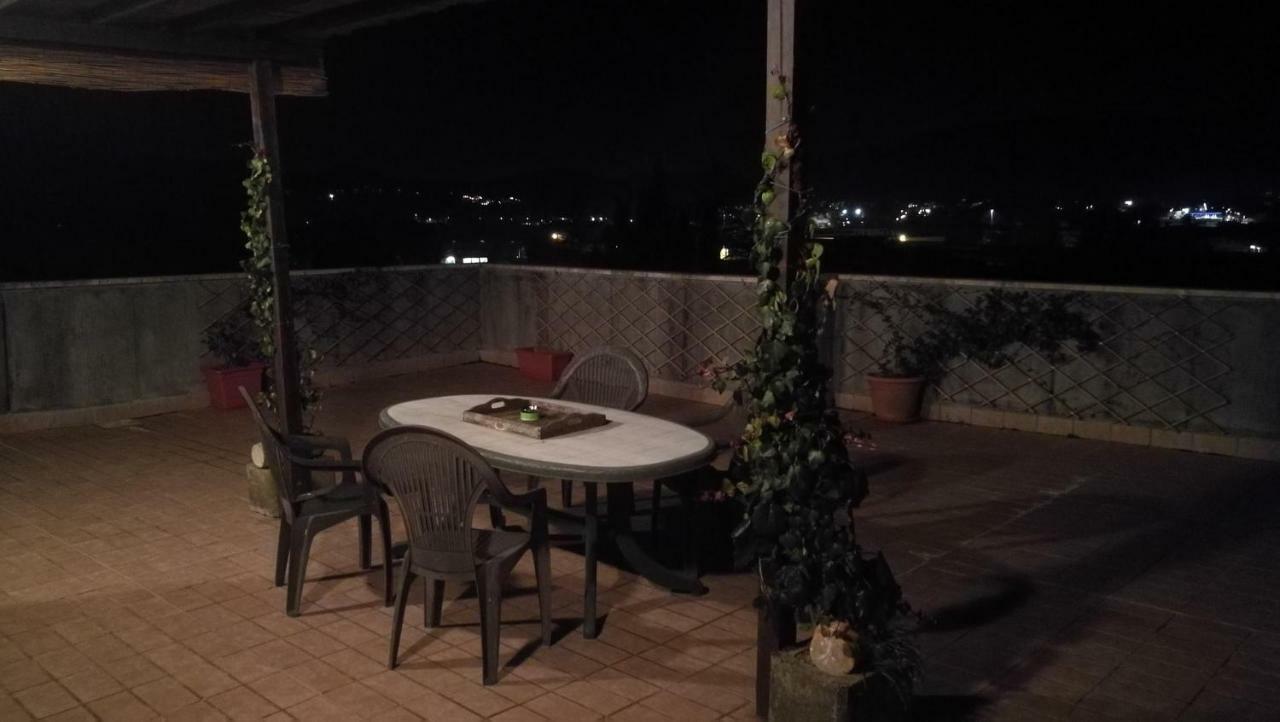 Appartement Attico A Barberino Di Mugello Extérieur photo